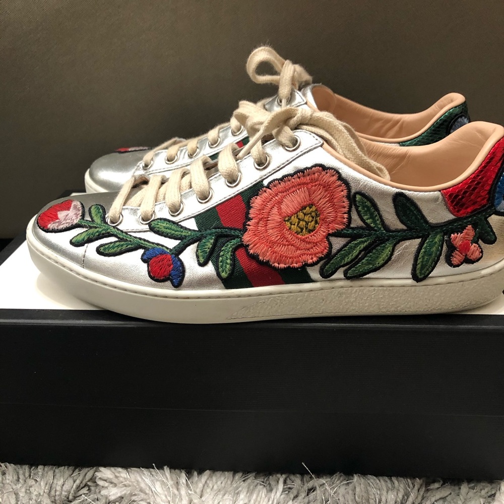 Gucci sneakers 38